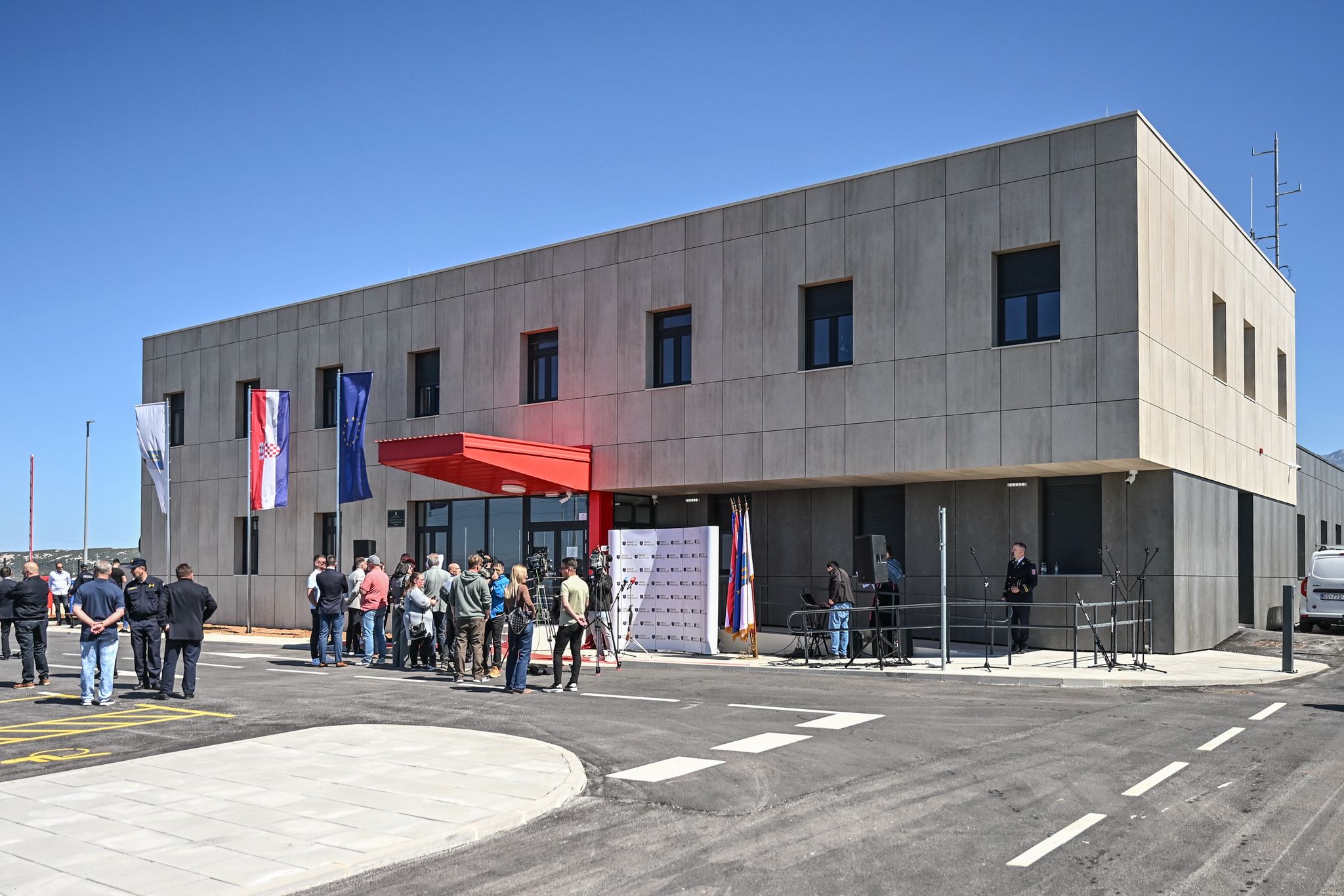 U Novalji svečano otvorena nova zgrada Policijske postaje – vrijedna investicija za sigurnost grada