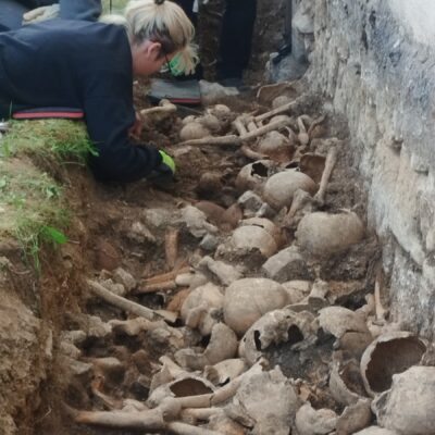 U Klancu kod drevne crkve otkrivena kosturnica