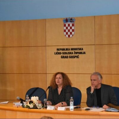 Predsjednica GV Gospić dr. Mirjana Vrkljan Radošević : Gospić  propada  jer  nema  viziju  razvoja, Milinović  prijeti