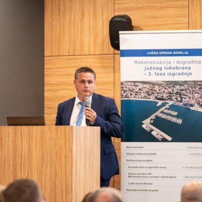 Počela treća faza izgradnje južnog lukobrana u Novalji: Investicija vrijedna 13,2 milijuna eura donosi 101 novi vez