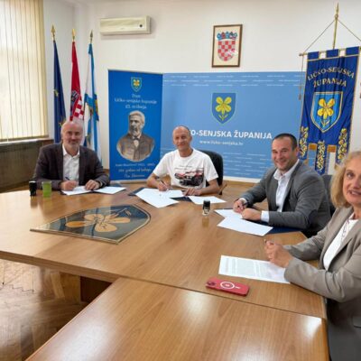 Potpisan sporazum za “Jesen u Lici 2026.”: Počinju završne pripreme za najveću gospodarsku manifestaciju u Lici