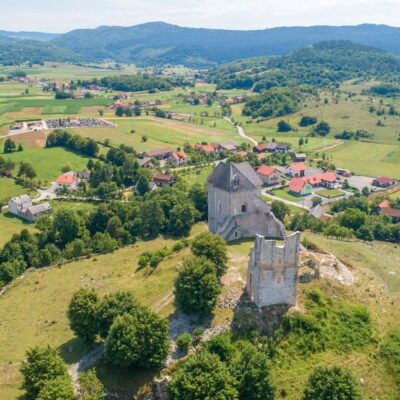 Brinjsko ljeto počinje sutra: Dva dana slavlja uz Veliku Gospu, koncerte, sport i zabavu za cijelu obitelj