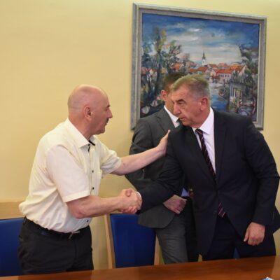 Milinović : Starčević  se  sa  Šincekom nalazio po  noći  u Ogulinu, Starčević: zatvorimo  vinovnike i oduzmimo im  imovinu  do  devetog  koljena !