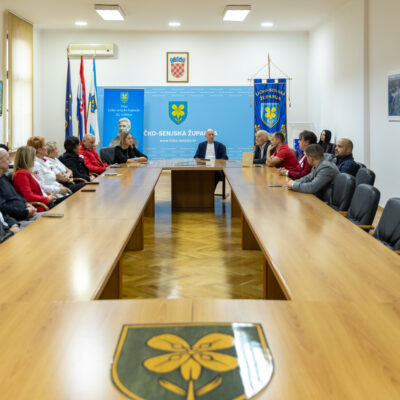 Župan Petry upriličio prijem za dobrovoljne darivatelje krvi uoči njihova dana